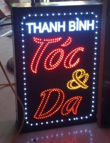 Biển led vẫy quảng cáo tóc và da