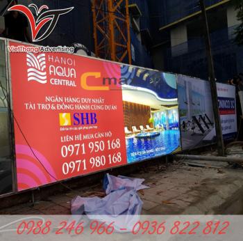 Làm biển quảng cáo hàng rào công trình