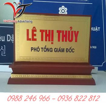 Biển chức danh
